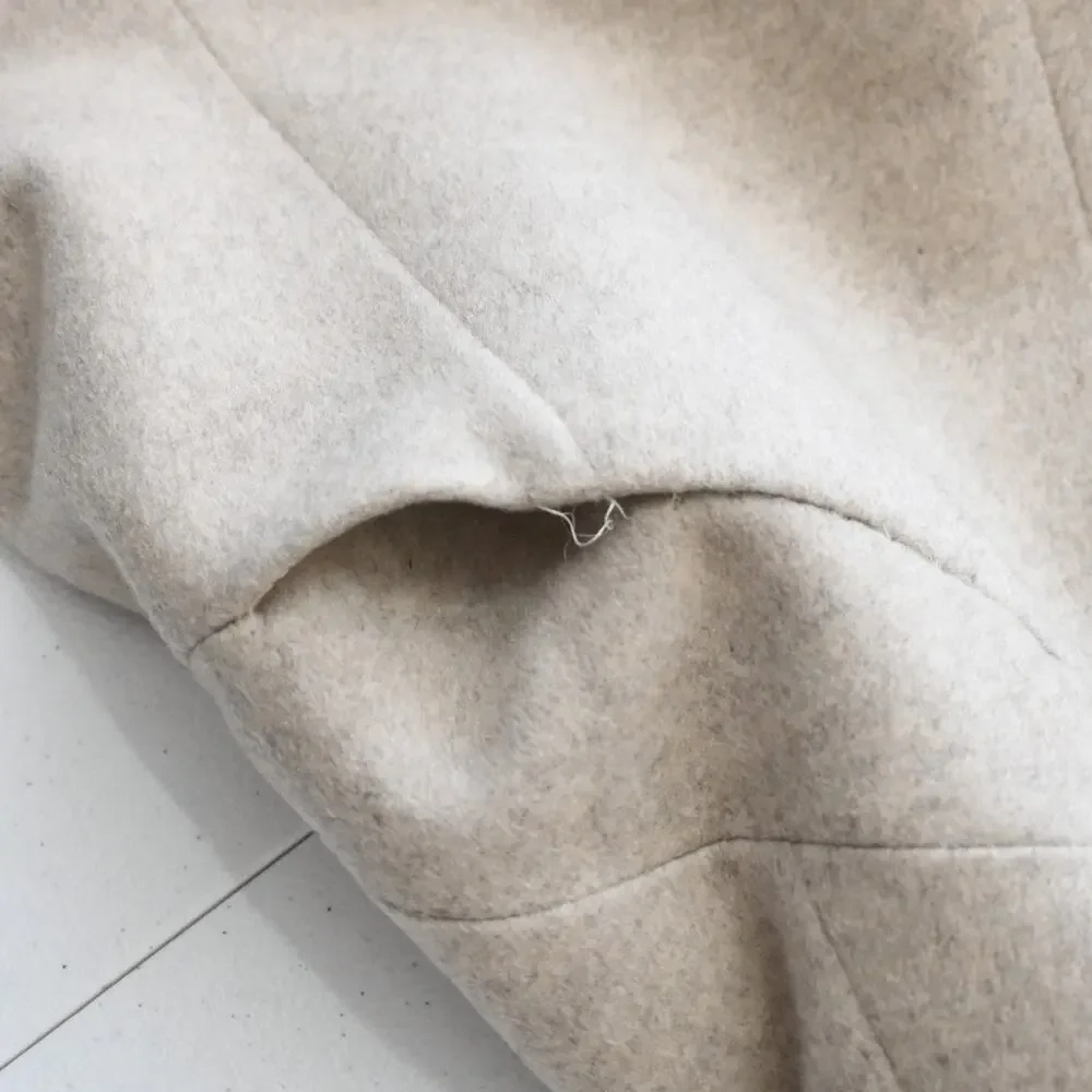 Alexander McQueen Oatmeal Cashmere Open Coat Size 44 / Approx. Medium